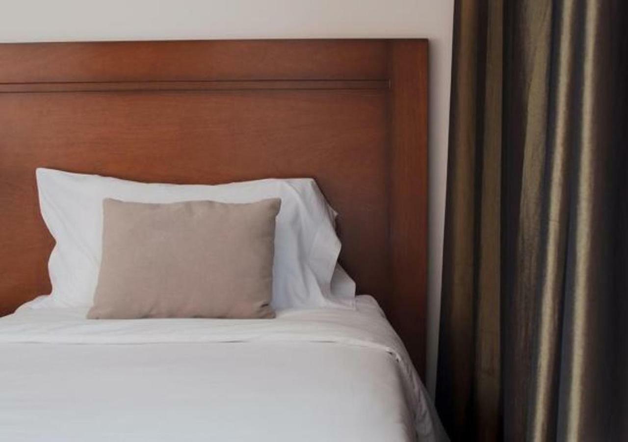 Herradura Hotel Suites Neuquen Luaran gambar